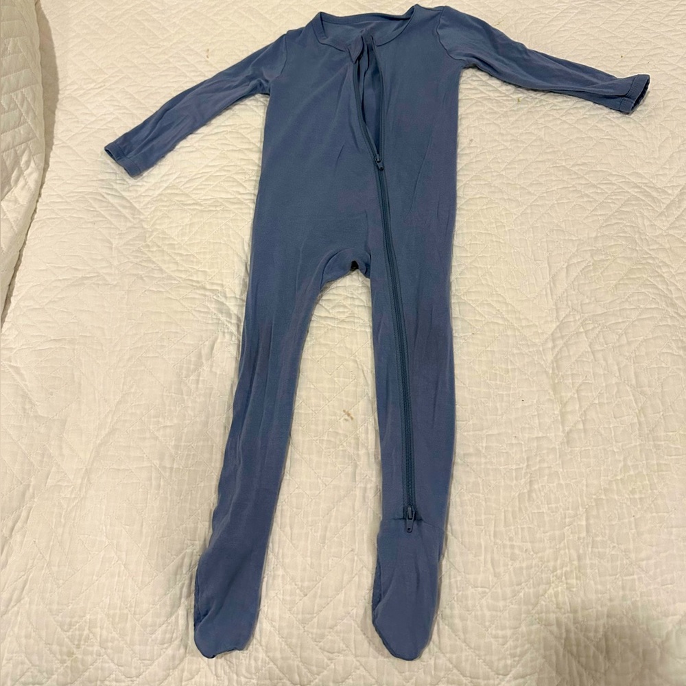 Kyte Baby 12-18 Months Blue Onesie